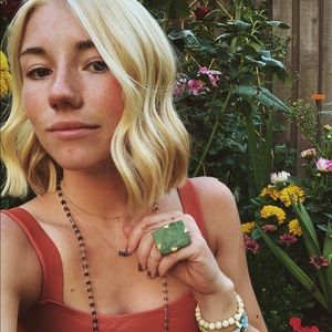 Meet your Posher, Gretchen